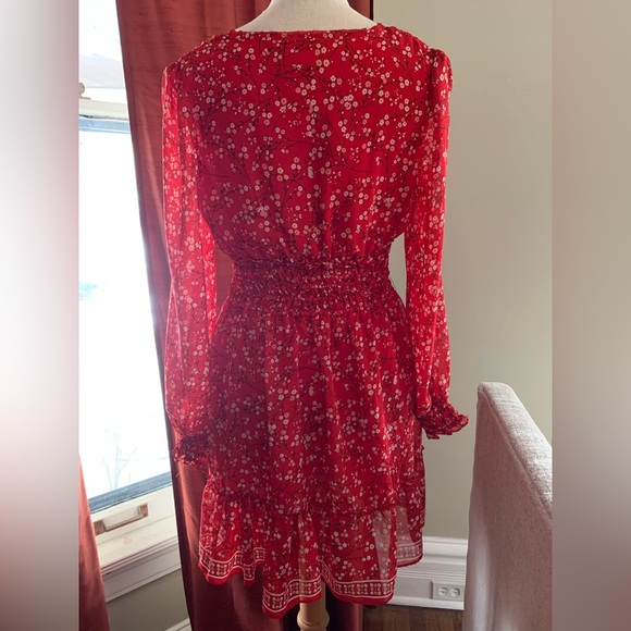 Max Studio Red Floral Short Dress with Long Sleeves - Picture 2 of 6